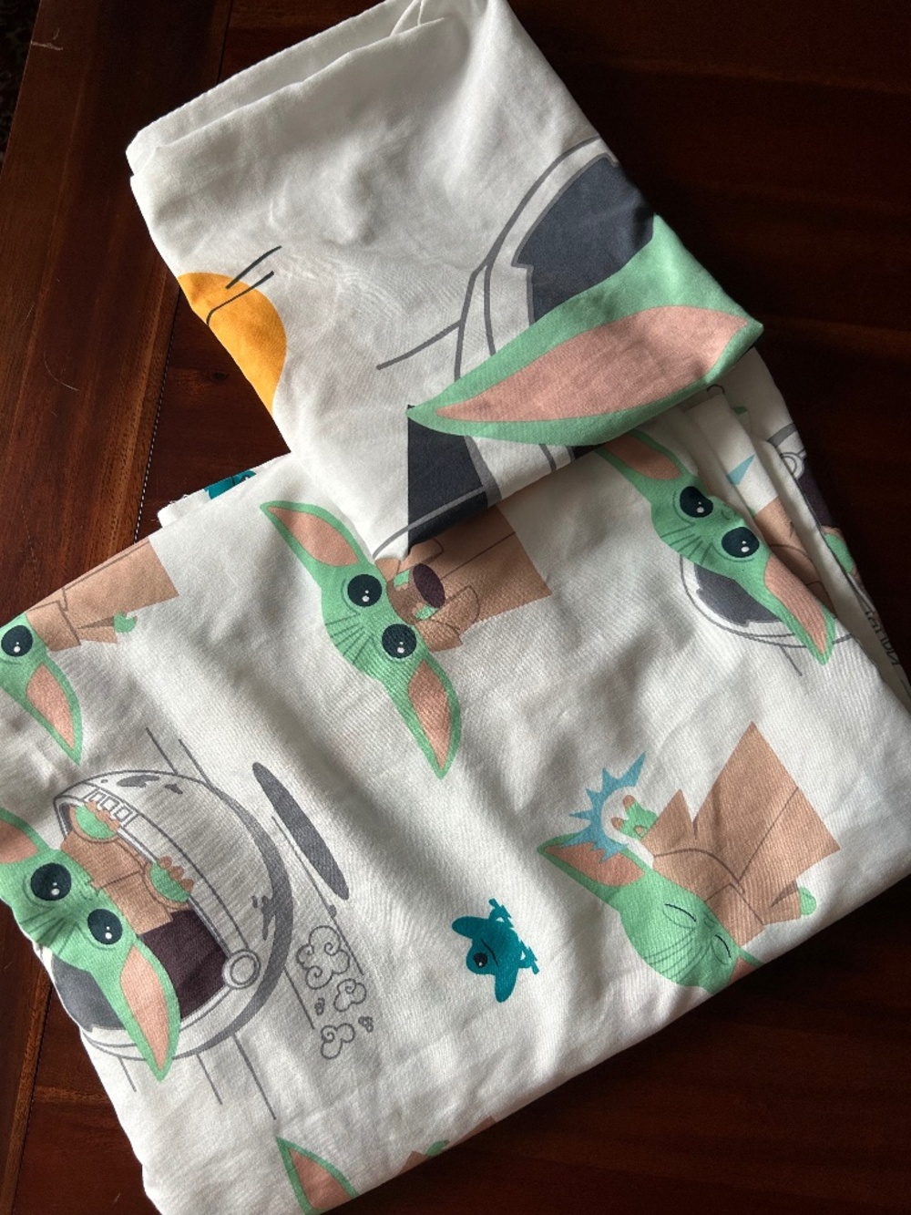 Star Wars Baby Yoda Twin Flat Sheet & Pillowcase Set | Grogu Mandalorian Kids Be